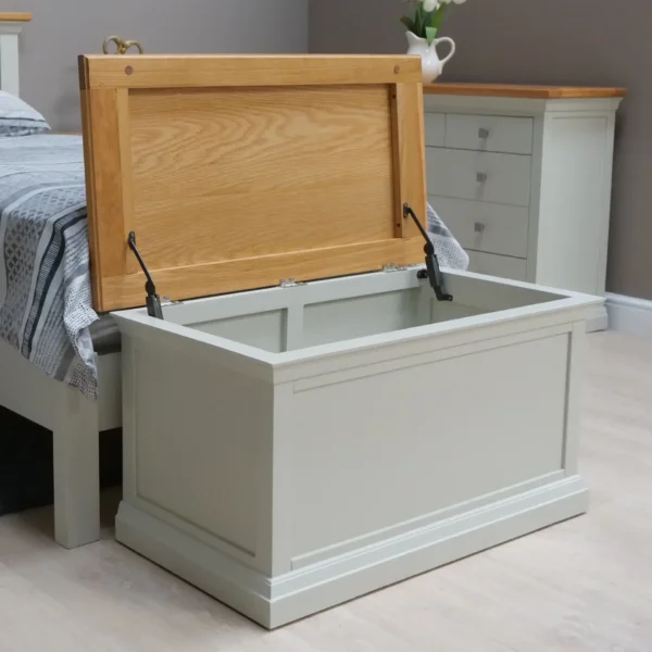 Cotswold Blanket Box - Image 4