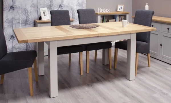 Diamond Medium extending Table - Image 3