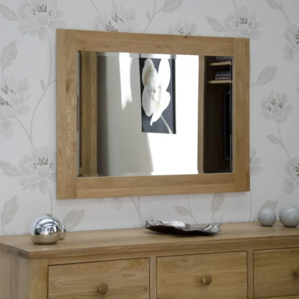 Oak Wall Mirror 1020 x 720