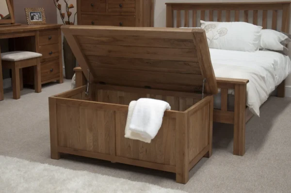 Rustic Oak Blanket Box - Image 2