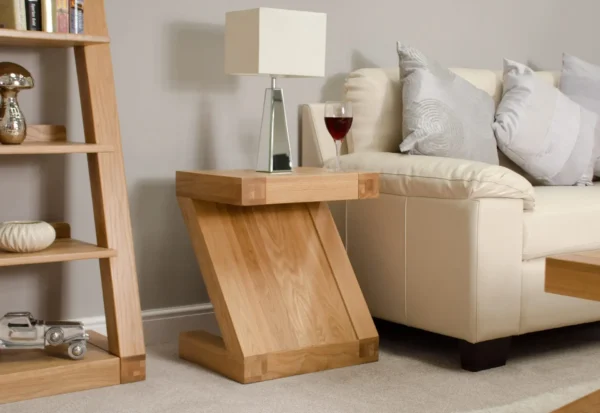 Z Lamp Table