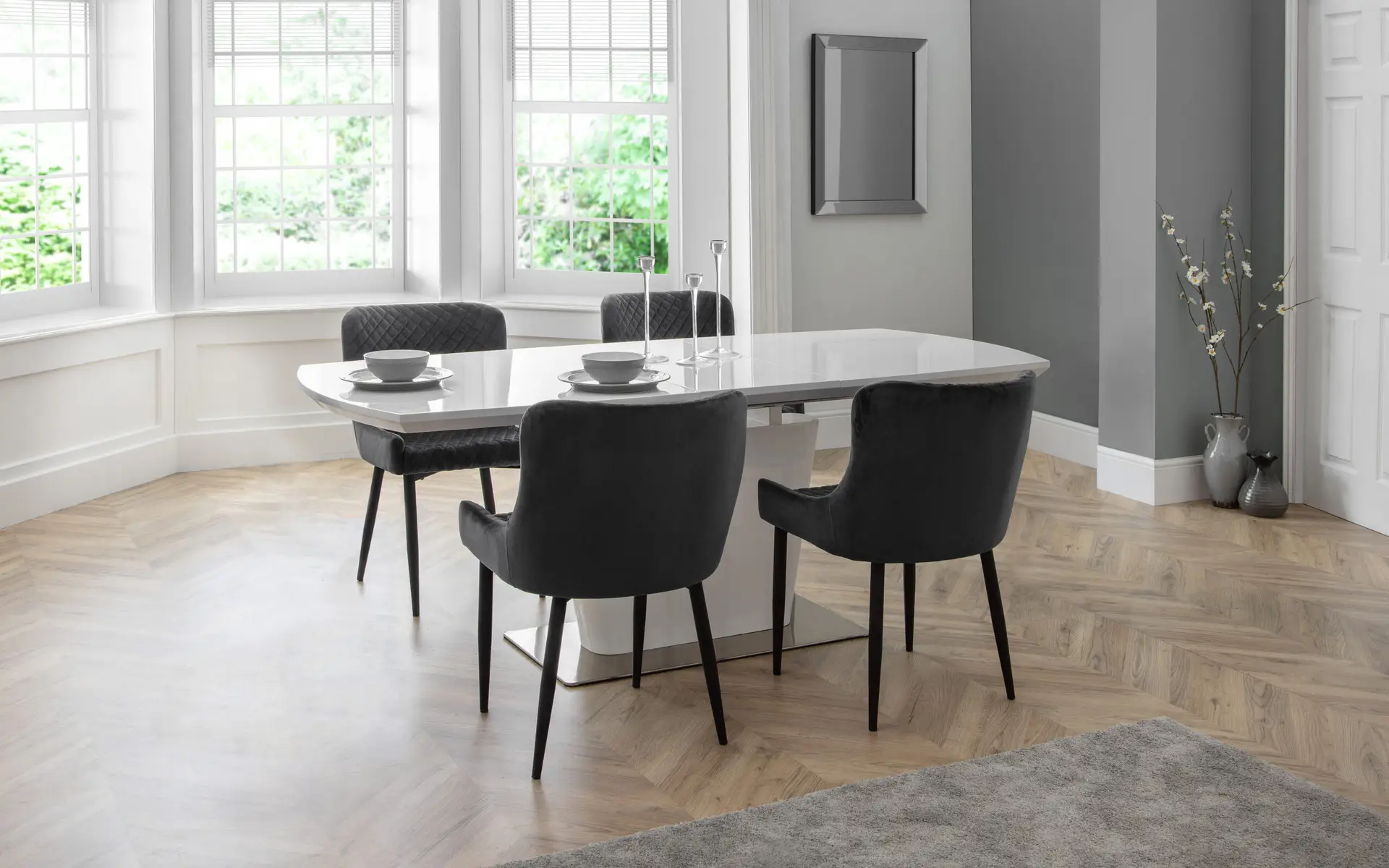 Como White High Gloss Table and 4 Grey Luxe Chairs - Image 3