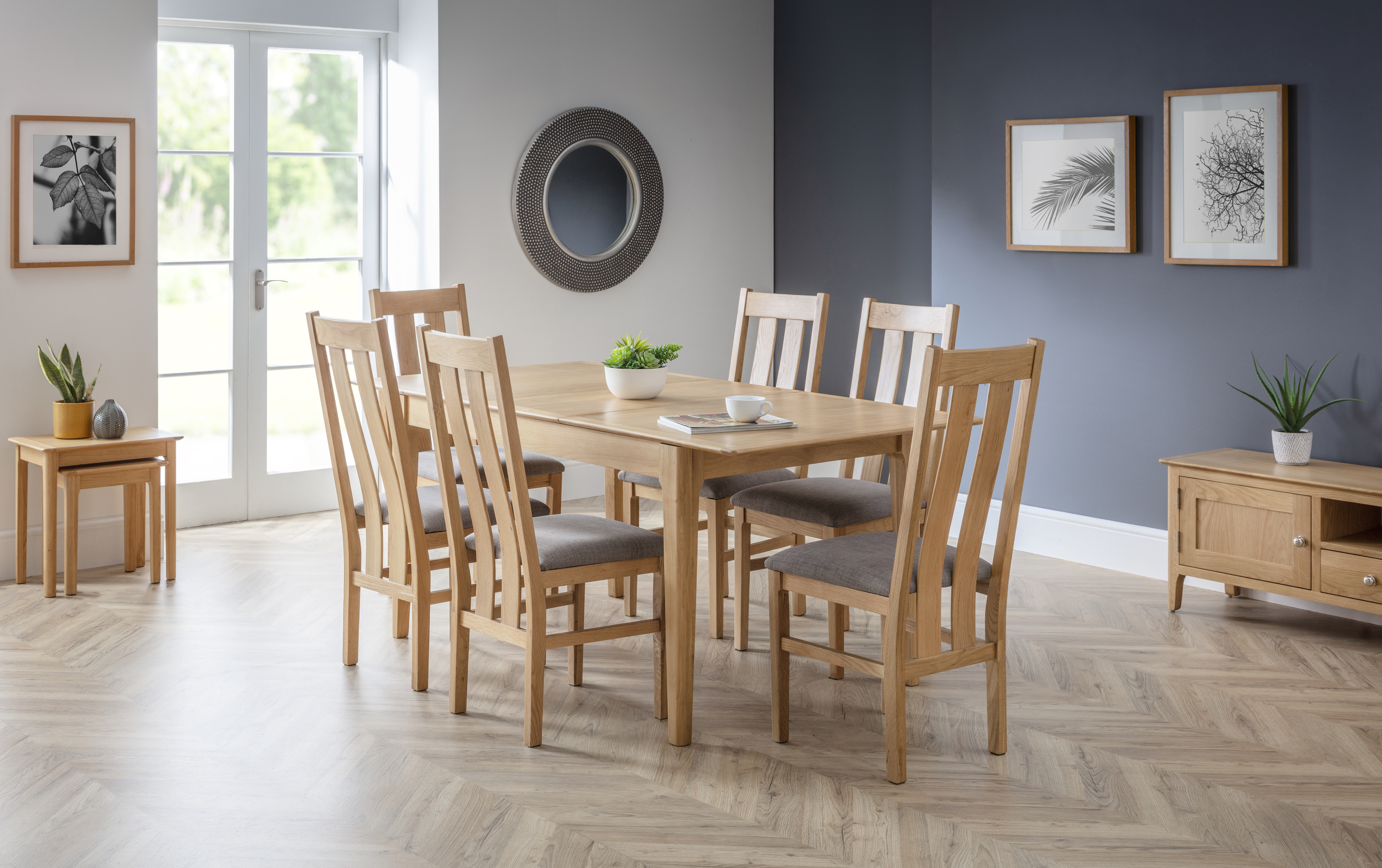 Cotswold Extending Dining Table - Image 12