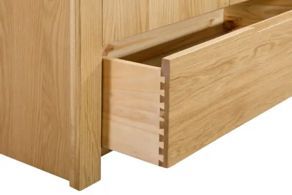 Curve 3+2 Drawer Chest - Image 9