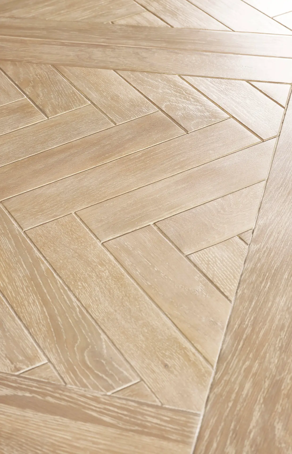 Bordeaux Extending Dining Table Dark Grey - Image 8