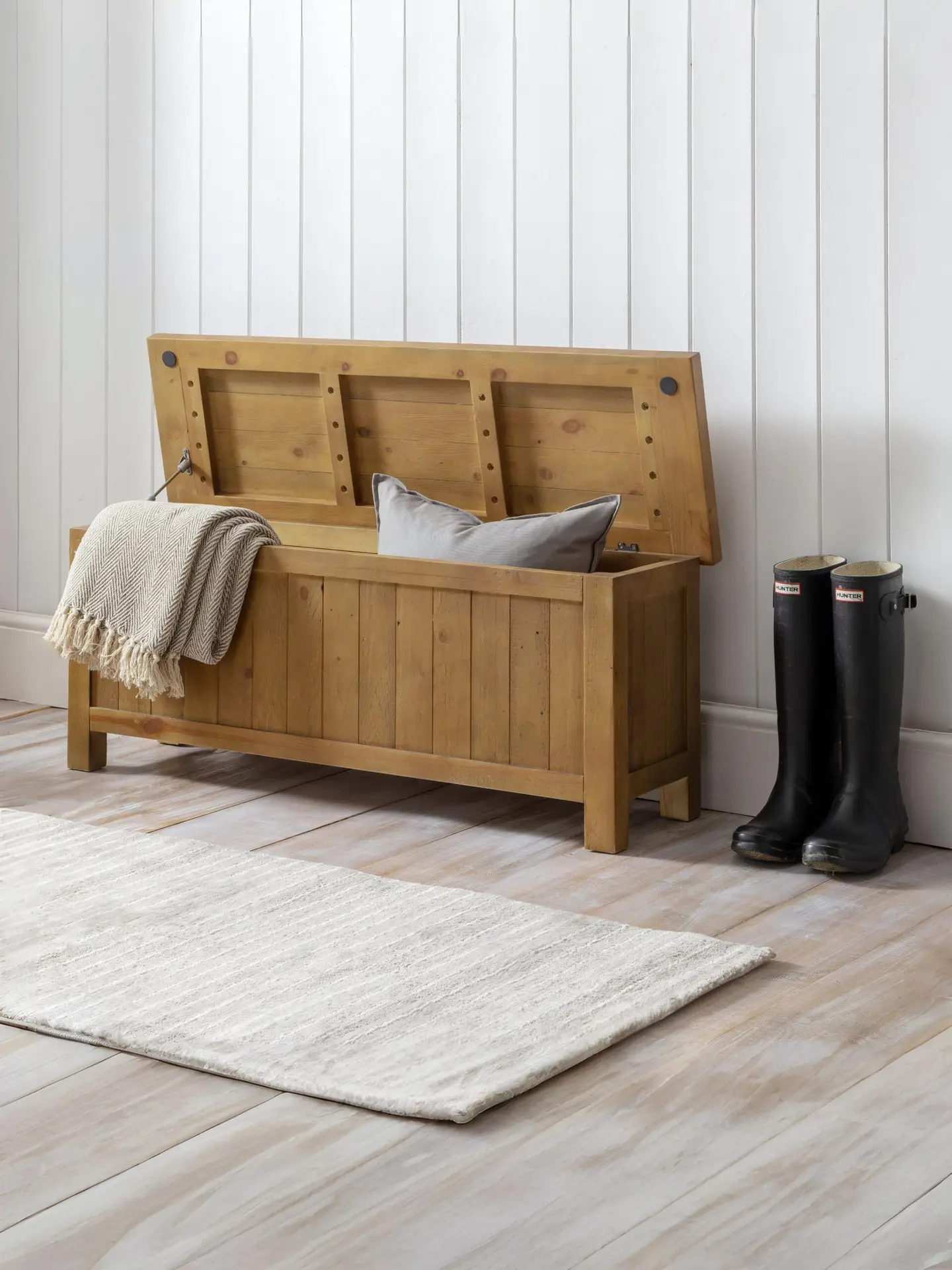 Aspen Storage Bench - Natural - Image 2