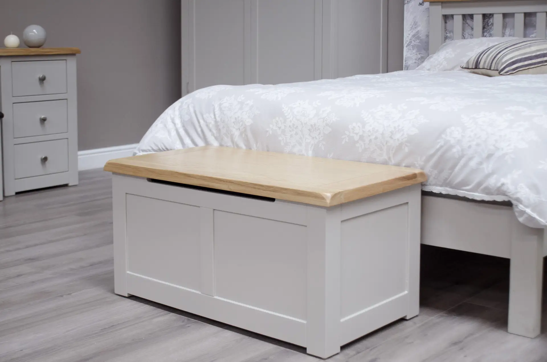 Diamond Blanket Box - Image 3
