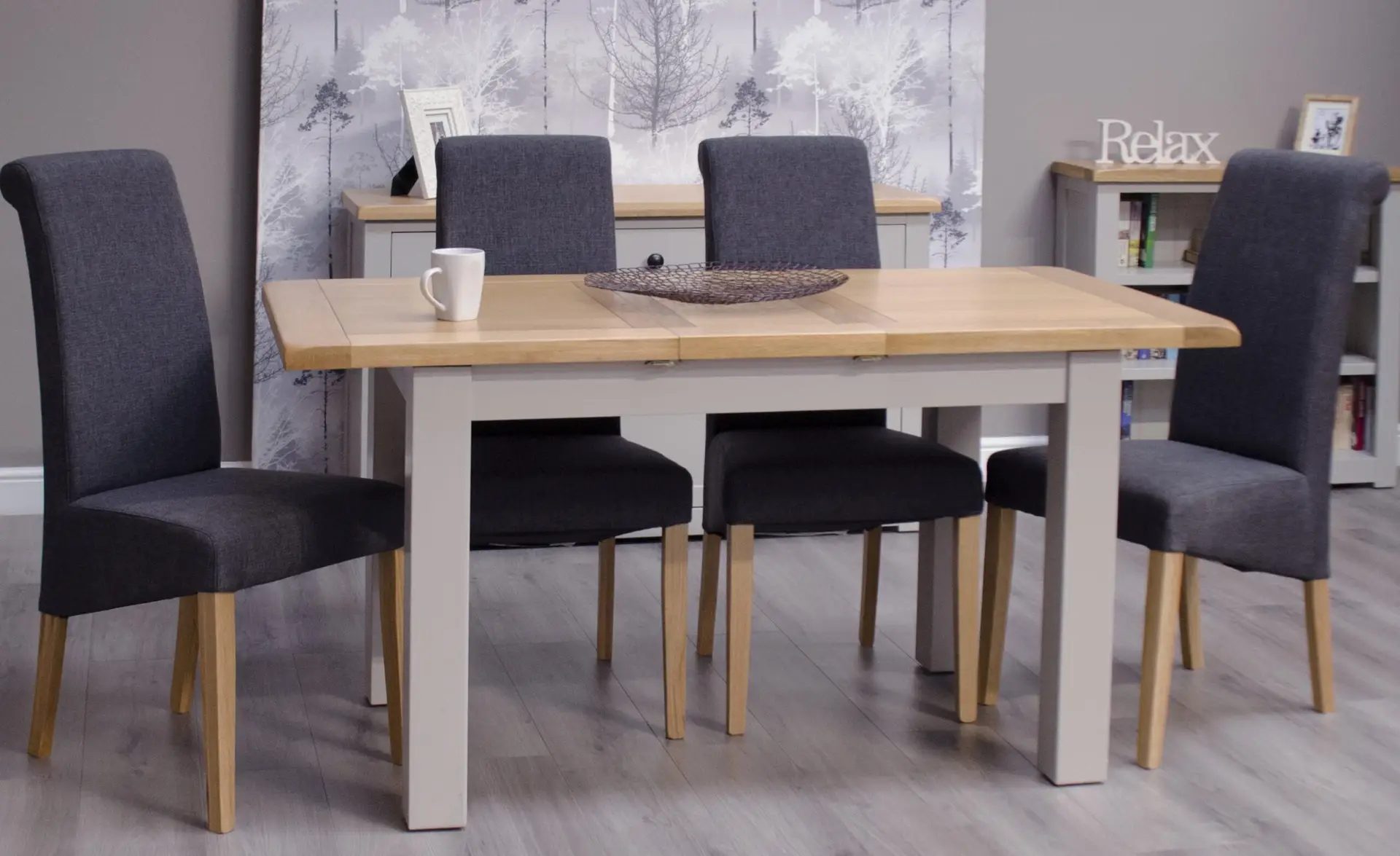Diamond Small extending Table - Image 4